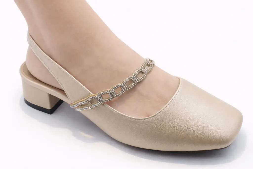 ChatGPT Image Jan 5, 2026, 05_08_38 PM.webp